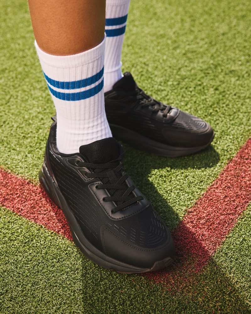 TRAINER