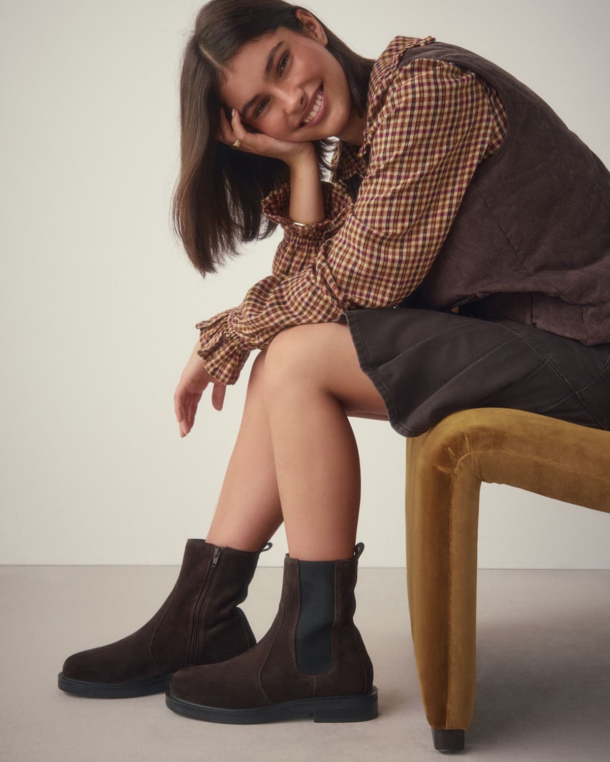 IM TREND: VELOURSLEDER