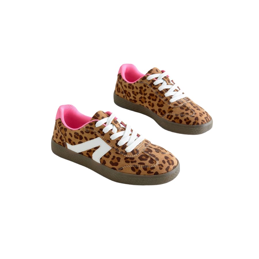 Sneaker