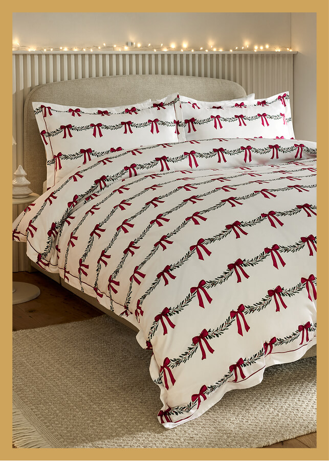 ChristmasBedding