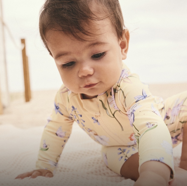 BABY HOLIDAY SHOP